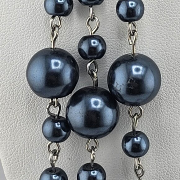 Layered Blue Faux Pearl Necklace - Picture 3 of 5